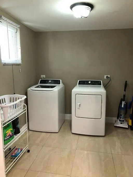 Mango Leaf Apartment Nassau