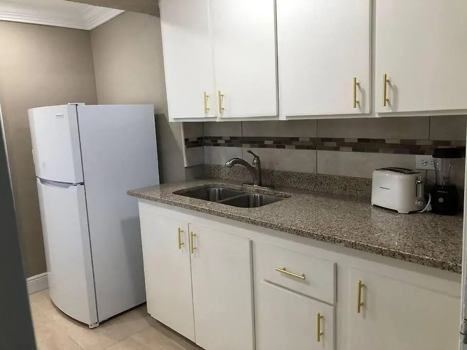 Mango Leaf Apartment Nassau