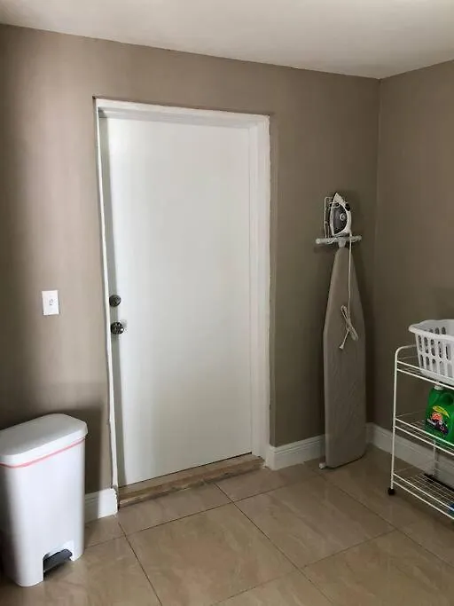 Mango Leaf Apartment Nassau